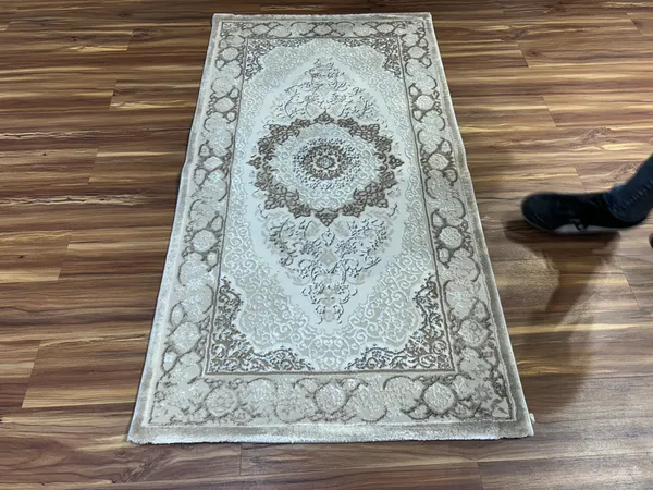 Nimbus_Modern_Carpet_Rug_2_7x5_1