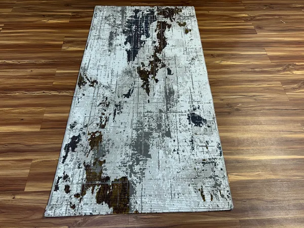Ashen_Modern_Carpet_Rug_2_7x5_1