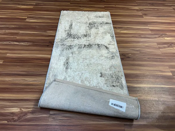Ivara_Modern_Carpet_Rug_2x5