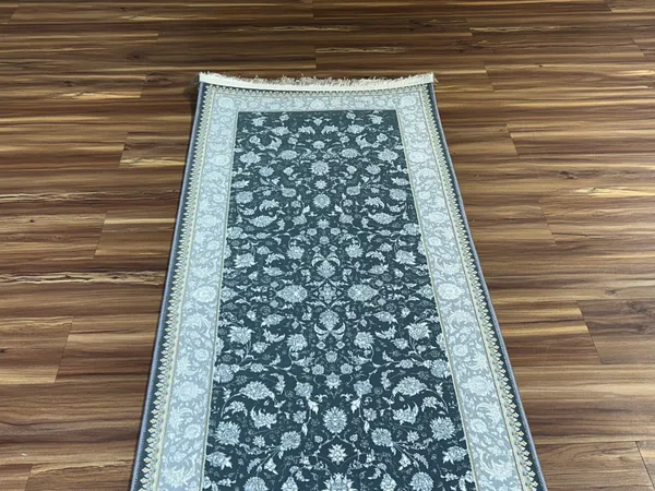 Zarin_Iranian_Runner_Carpet_Rug_2x5