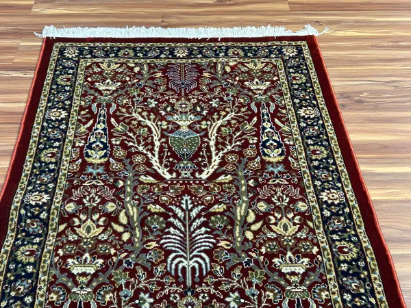 Yasmin_Persian_Carpet_Rug_3x5