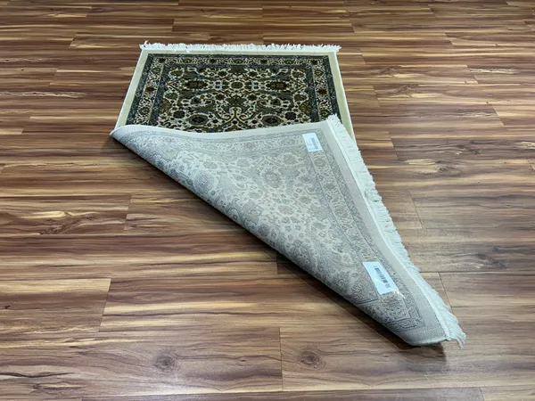 Daria_Persian_Carpet_Rug_3x5