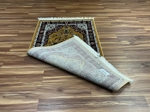 Delara_Persian_Carpet_Rug_3x5