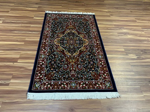 Golnar_Persian_Carpet_Rug_3x5