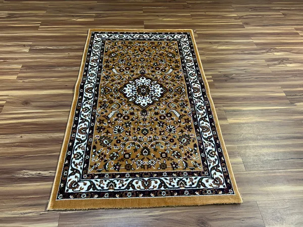 Kiana_Persian_Carpet_Rug_3x5