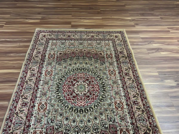 Mahin_Persian_Carpet_Rug_4x6