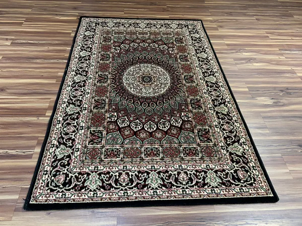 Tara_Persian_Carpet_Rug_4x6