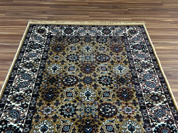 Anisa_Persian_Carpet_Rug_4x6
