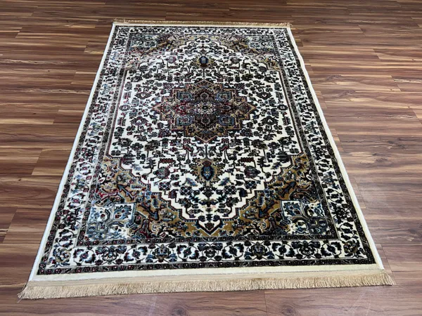 Hoor_Persian_Carpet_Rug_4x6