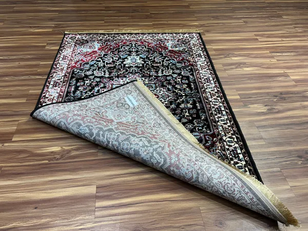 Leyla_Persian_Carpet_Rug_4x6