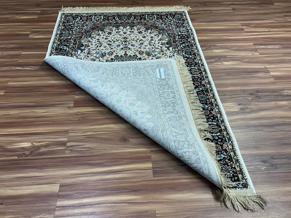 Orhan_Persian_Carpet_Rug_4x6