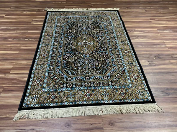 Urmia_Persian_Carpet_Rug_4x6