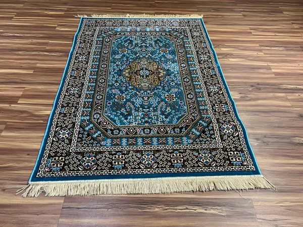 Yalda_Persian_Carpet_Rug_4x6