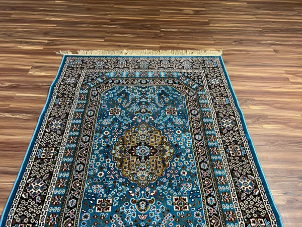 Yalda_Persian_Carpet_Rug_4x6