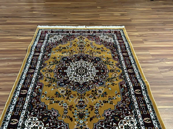 Nastaran_Persian_Carpet_Rug_4x6