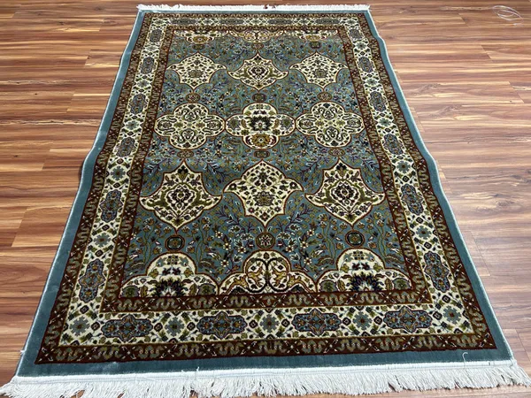 Pirooz_Persian_Carpet_Rug_4x6