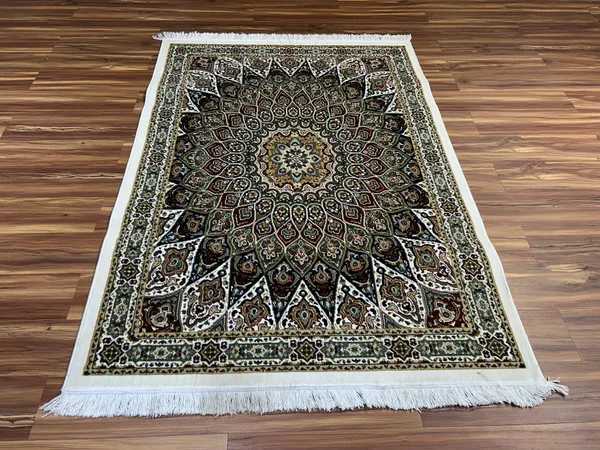 Sarina_Persian_Carpet_Rug_4x6