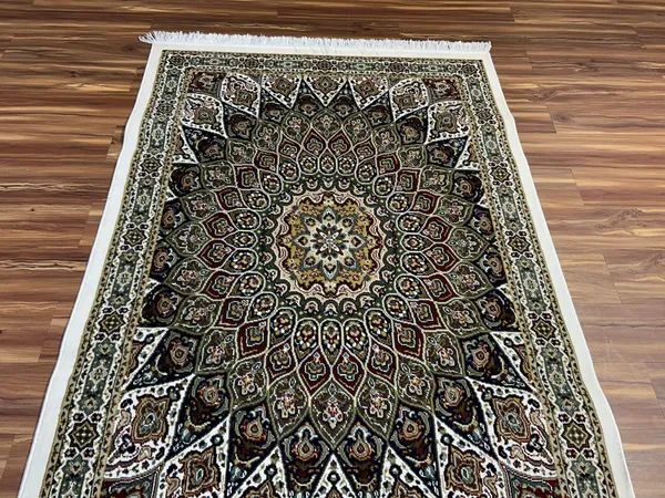 Sarina_Persian_Carpet_Rug_4x6