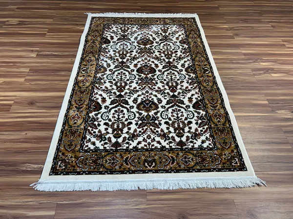 Tiraj_Persian_Carpet_Rug_4x6