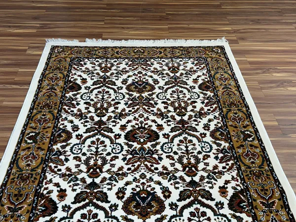 Yarin_Persian_Carpet_Rug_4x6