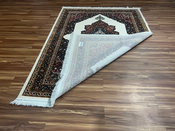 Fayaz_Persian_Carpet_Rug_5x7