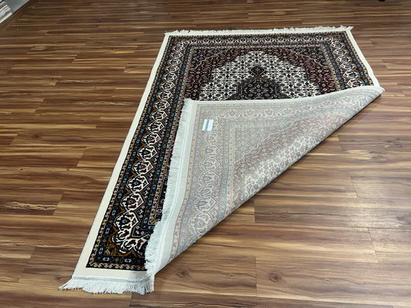 Ihsan_Persian_Carpet_Rug_5x7