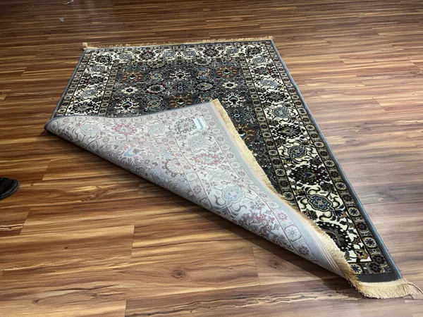 Riaz_Persian_Carpet_Rug_5x7