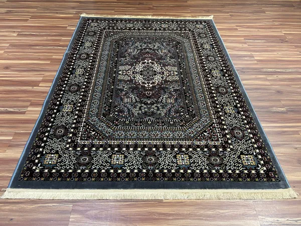 Tahir_Persian_Carpet_Rug_5x7