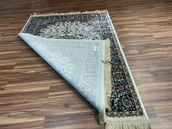 Yahya_Persian_Carpet_Rug_5x7
