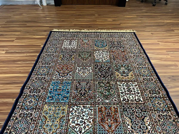 Zafar_Persian_Carpet_Rug_5x7