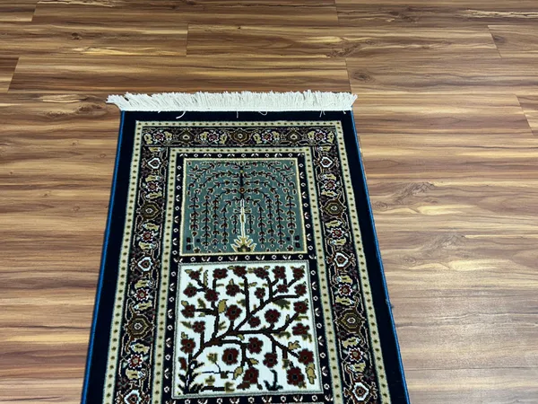 Zafar_Persian_Carpet_Rug_2x4