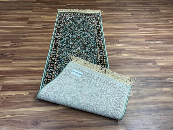 Zareen_Persian_Carpet_Rug_2x6