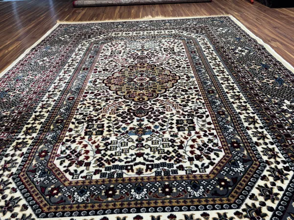 Rehan_Persian_Carpet_Rug_6x9