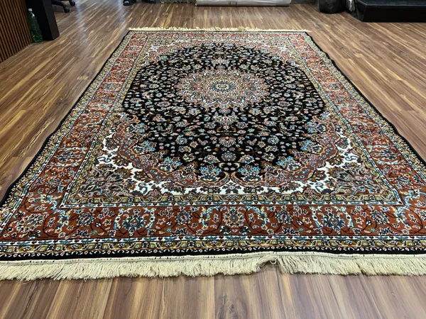 Ishaq_Persian_Carpet_Rug_6x9