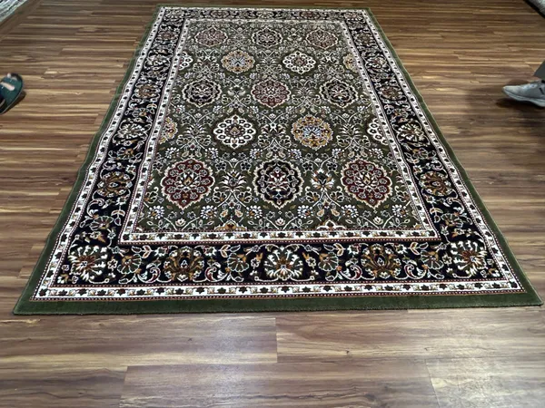 Arven_Persian_Carpet_Rug_6x9
