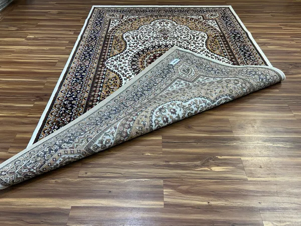 Arzen_Persian_Carpet_Rug_6x9