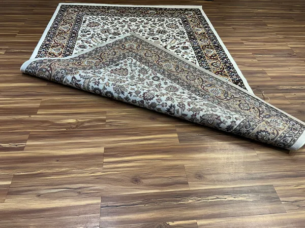 Arvix_Persian_Carpet_Rug_6x9