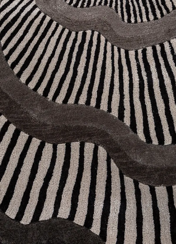 Xena_Irregular_Hand_Tufted_Carpet_Rug