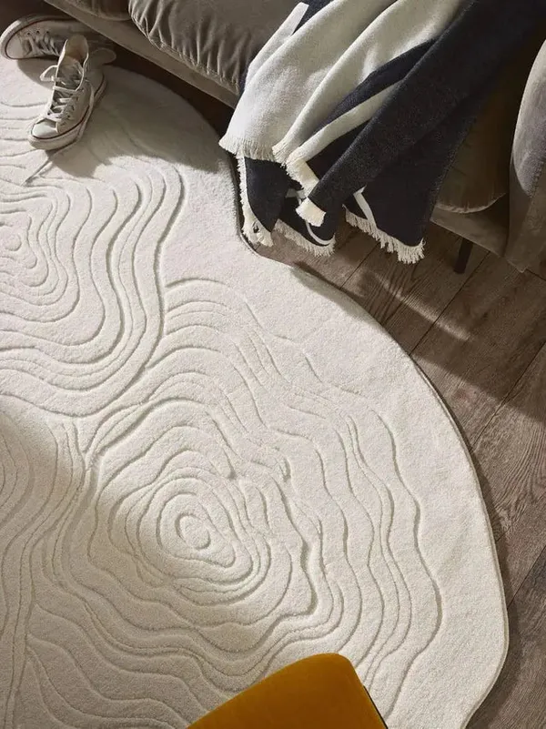 Diro_Irregular_Hand_Tufted_Carpet_Rug