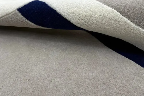Cova_Irregular_Hand_Tufted_Carpet_Rug