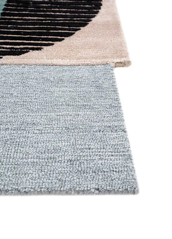 Kova_Luxe_Irregular_Hand_Tufted_Carpet_Rug
