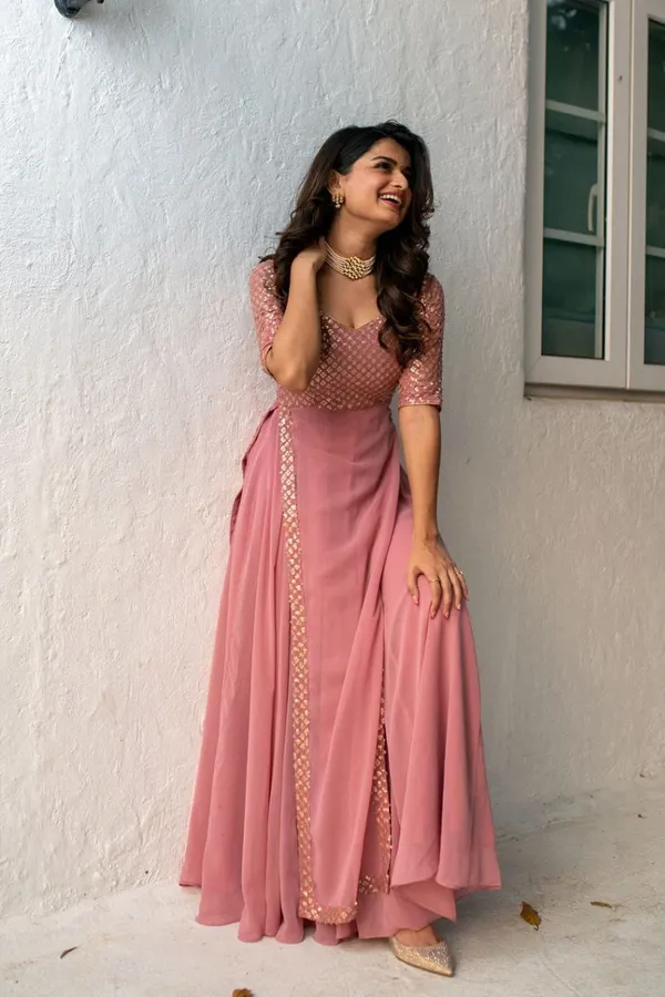 Peach_Georgette_Lined_Gown_For_Women