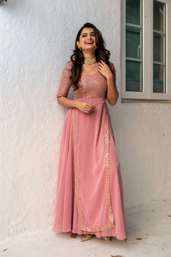 Peach_Georgette_Lined_Gown_For_Women