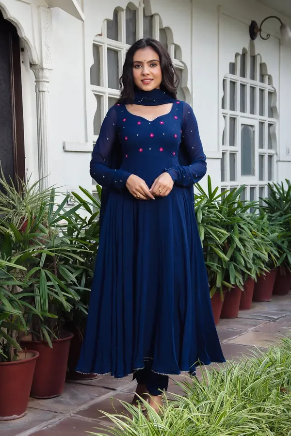 Blue_Georgette_Plain_Anarkali_With_Dupatta_For_Women