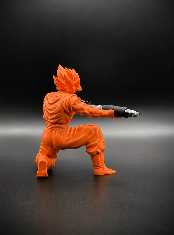 Goku_pen_stand