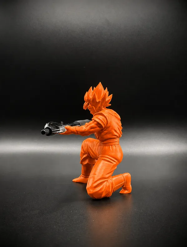 Goku_pen_stand