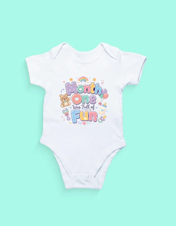 White_Cotton_Short_Sleeve_Printed_Bodysuit_For_Kids