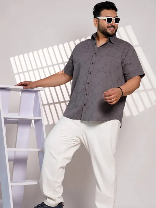 Charcoal_Grey_Textured_Plus_Size_Men_S_Casual_Shirt