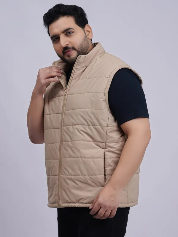 Urban_Sand_Luxe_Quilted_Sleeveless_Jacket_For_Men