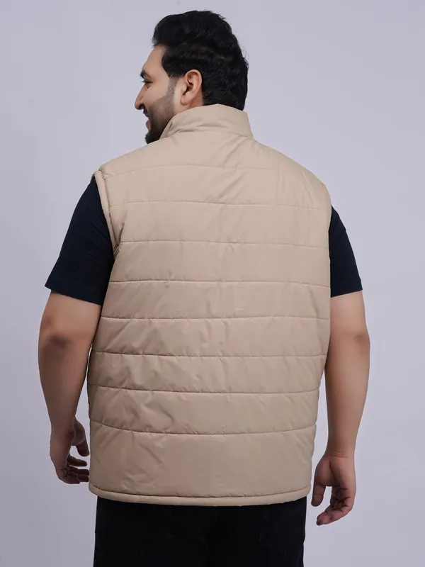 Urban_Sand_Luxe_Quilted_Sleeveless_Jacket_For_Men